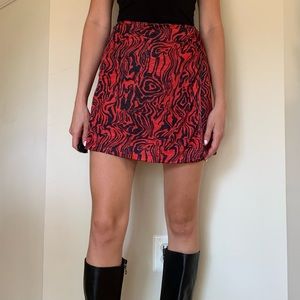 COLLUSION red/black crinkle wrap mini skirt size 6